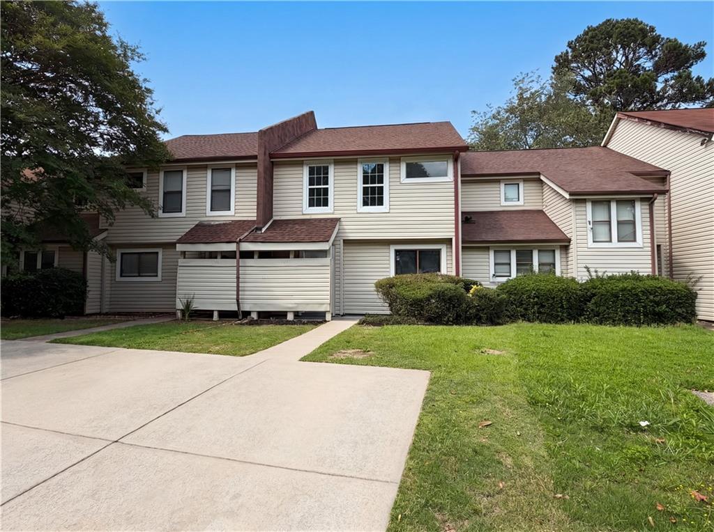 3271 Tennington Pl., Lawrenceville, GA 30044