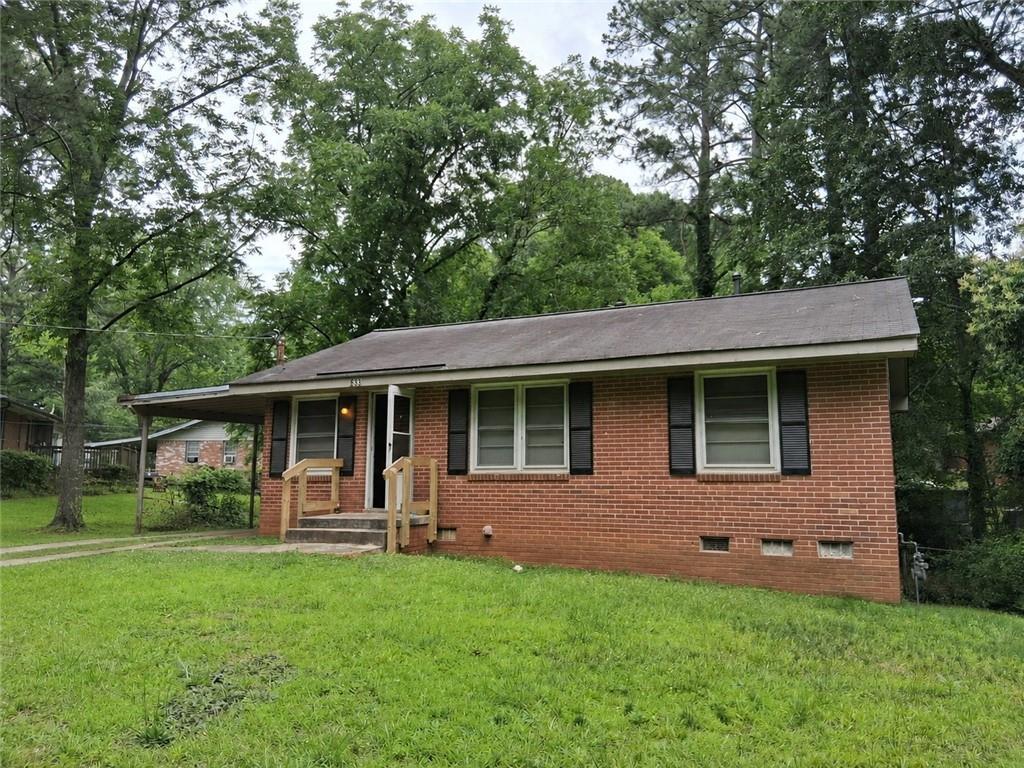 633 Currie Dr., Forest Park, GA 30297