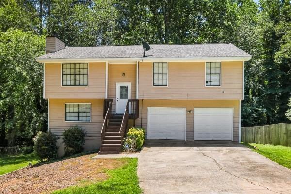 1197 Ridgeside Dr., Acworth, GA 30102