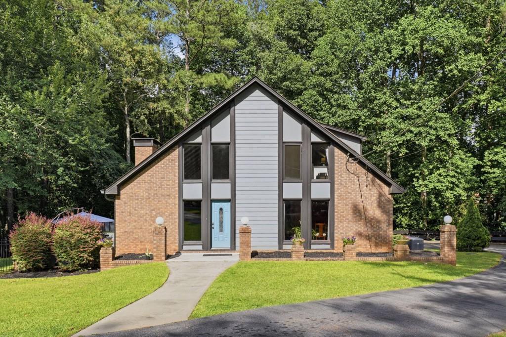 1605 Saint Tropez Way, Atlanta, GA 30350