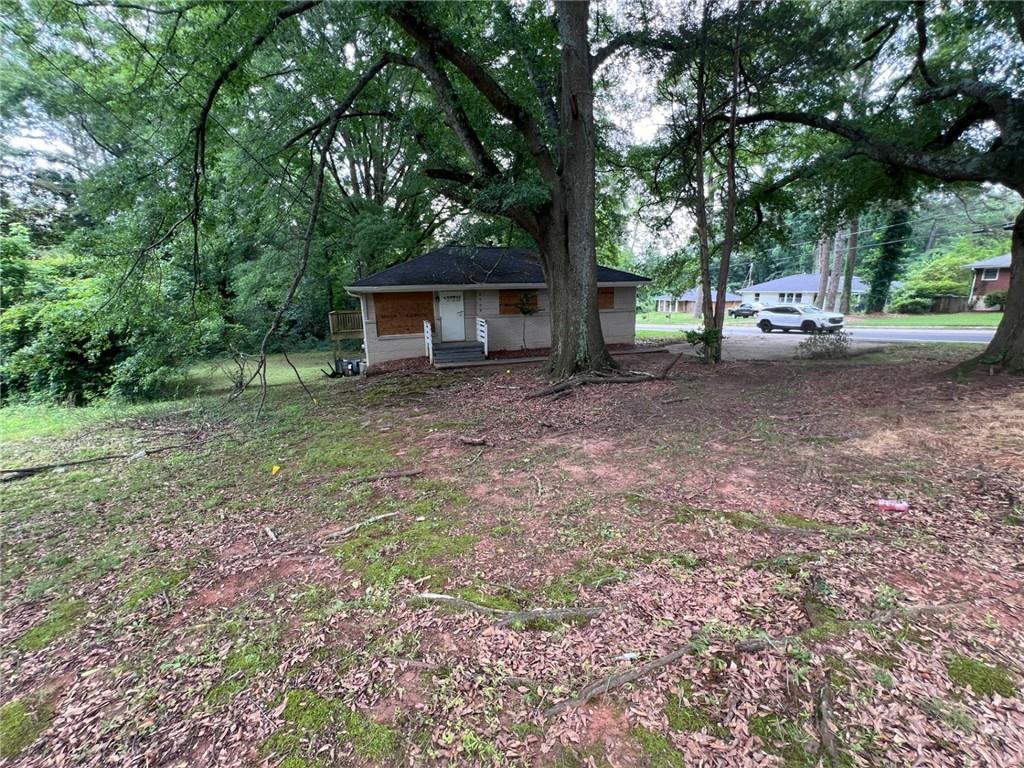 2004 Shamrock Dr., Decatur, GA 30032