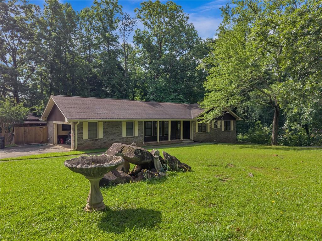 6238 Forrest Ave., Union City, GA 30291