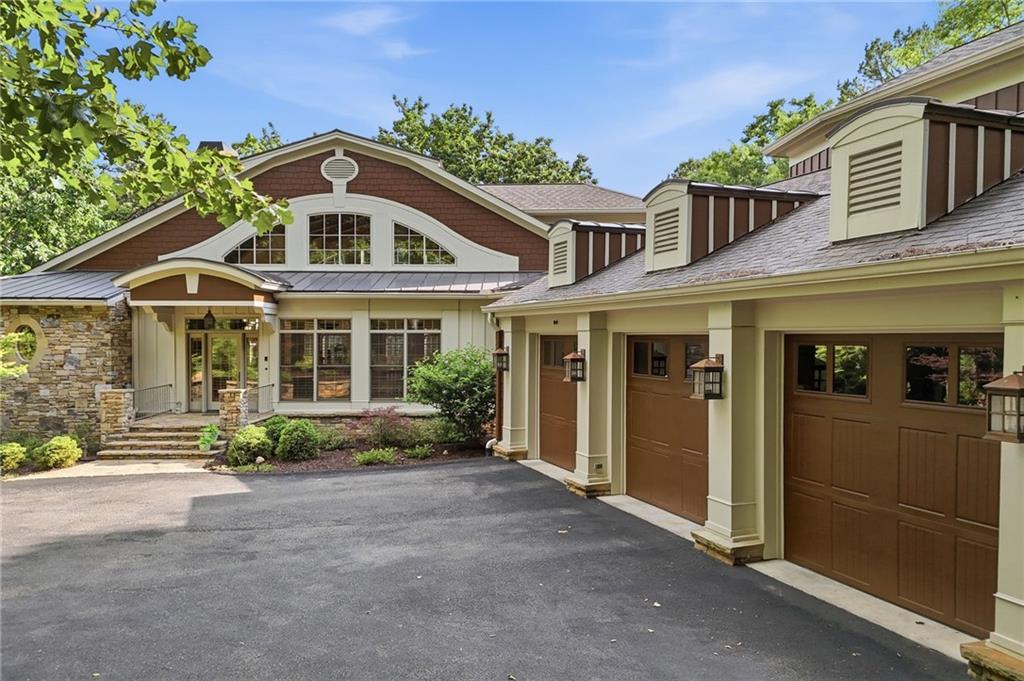 549 Petit Ridge Dr., Big Canoe, GA 30143