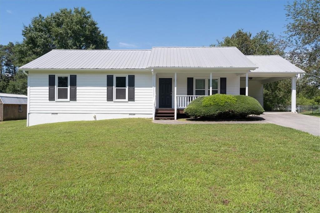 12 Long Branch Ct., Taylorsville, GA 30178