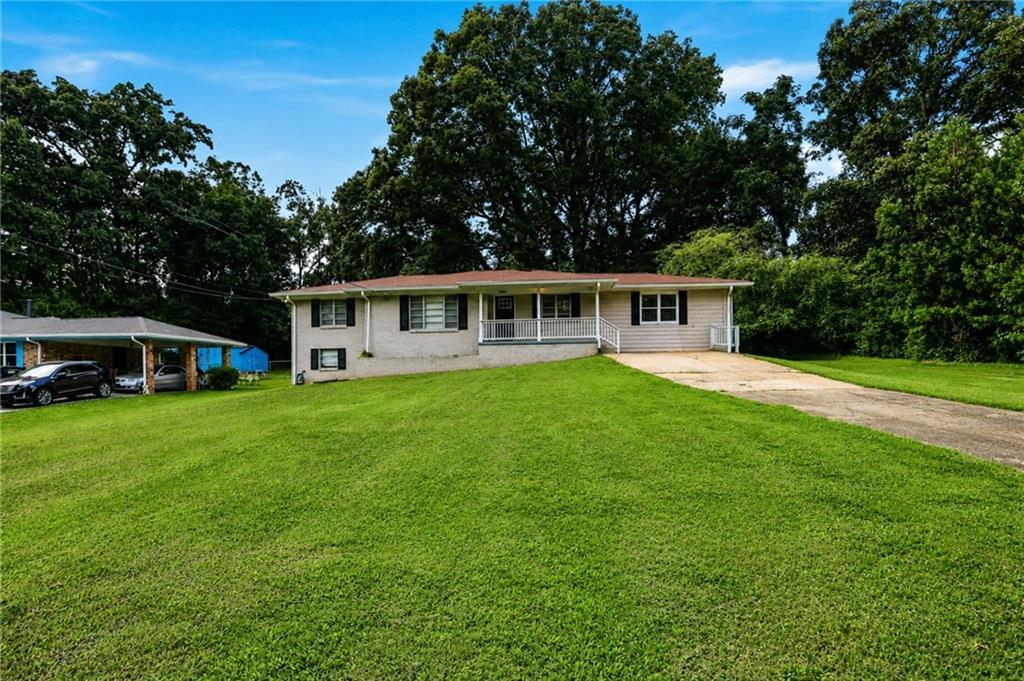 2881 Treadway Dr., Decatur, GA 30034