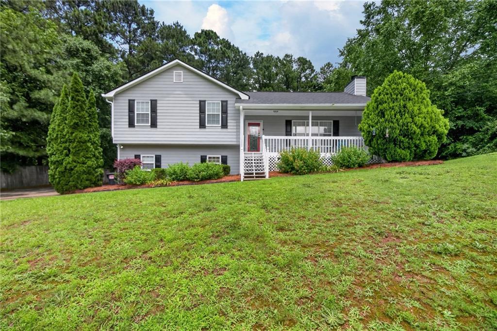 141 King Charles Rd., Dallas, GA 30157