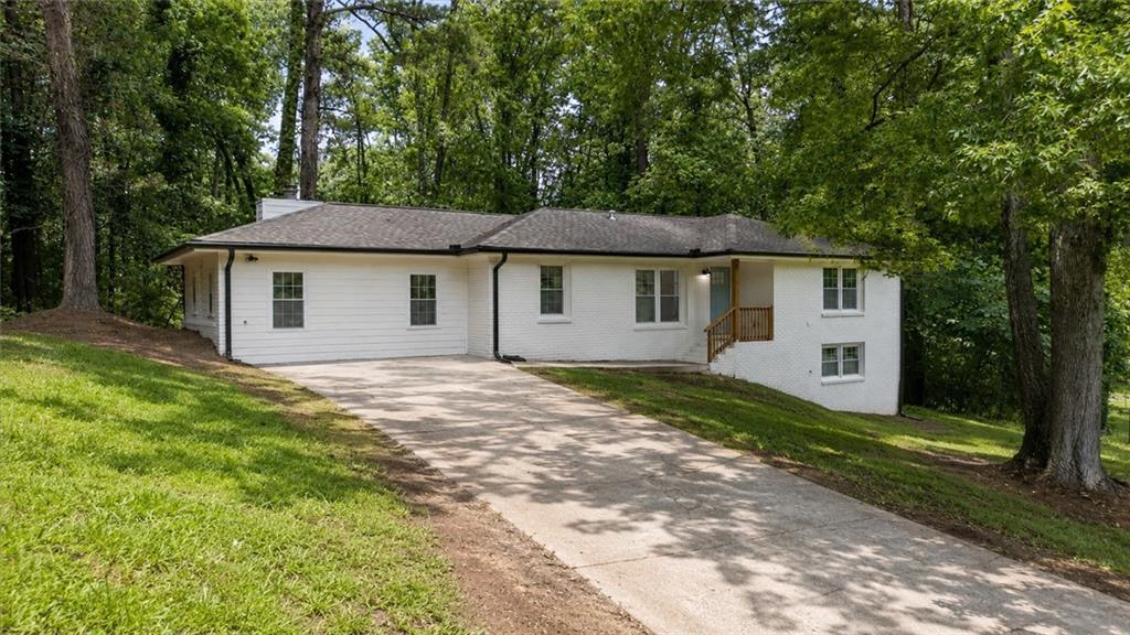 39 Anita Pl., Mableton, GA 30126