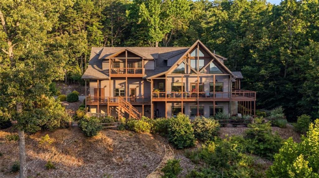 101 Toccoa Vista Ln., Mineral Bluff, GA 30559