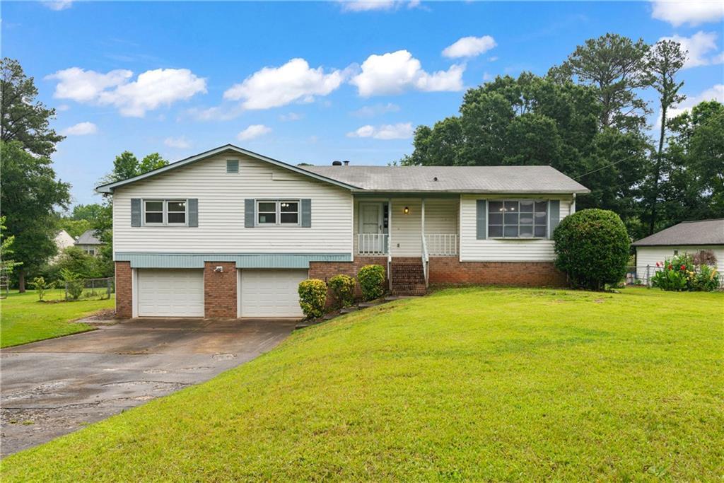 271 Sabrina Ct., Woodstock, GA 30188