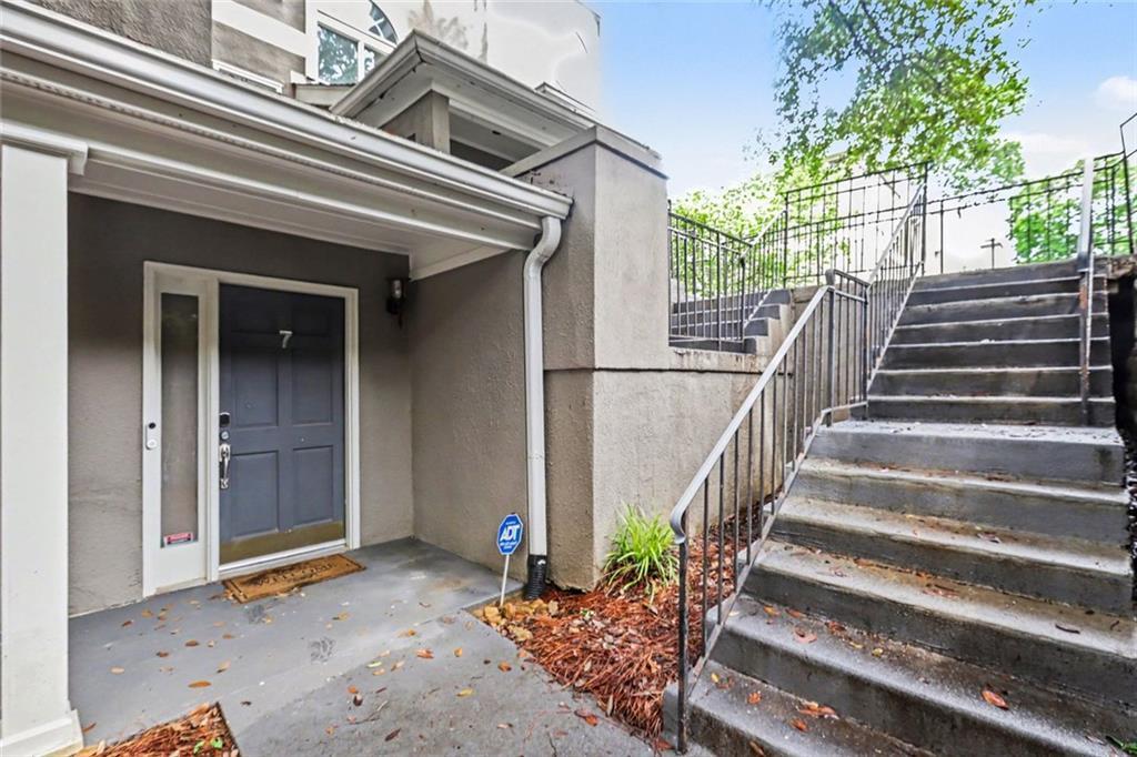 7 Saint Claire Ln., Atlanta, GA 30324