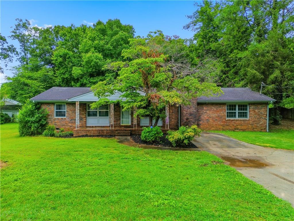 138 Parker Rd., Jasper, GA 30143