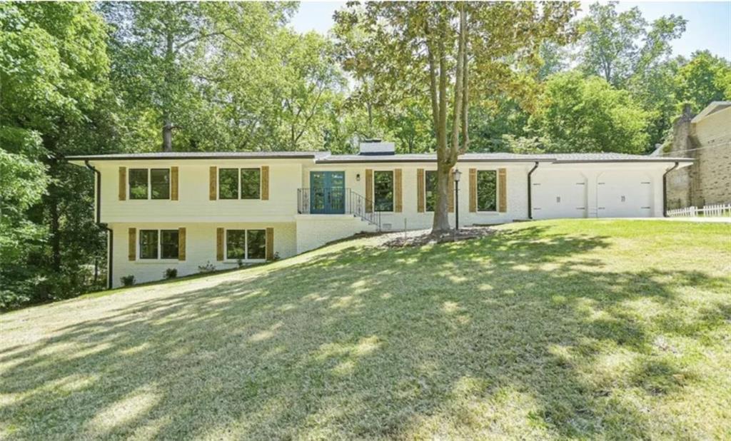 3092 Cleethorpes Dr., Lithonia, GA 30038