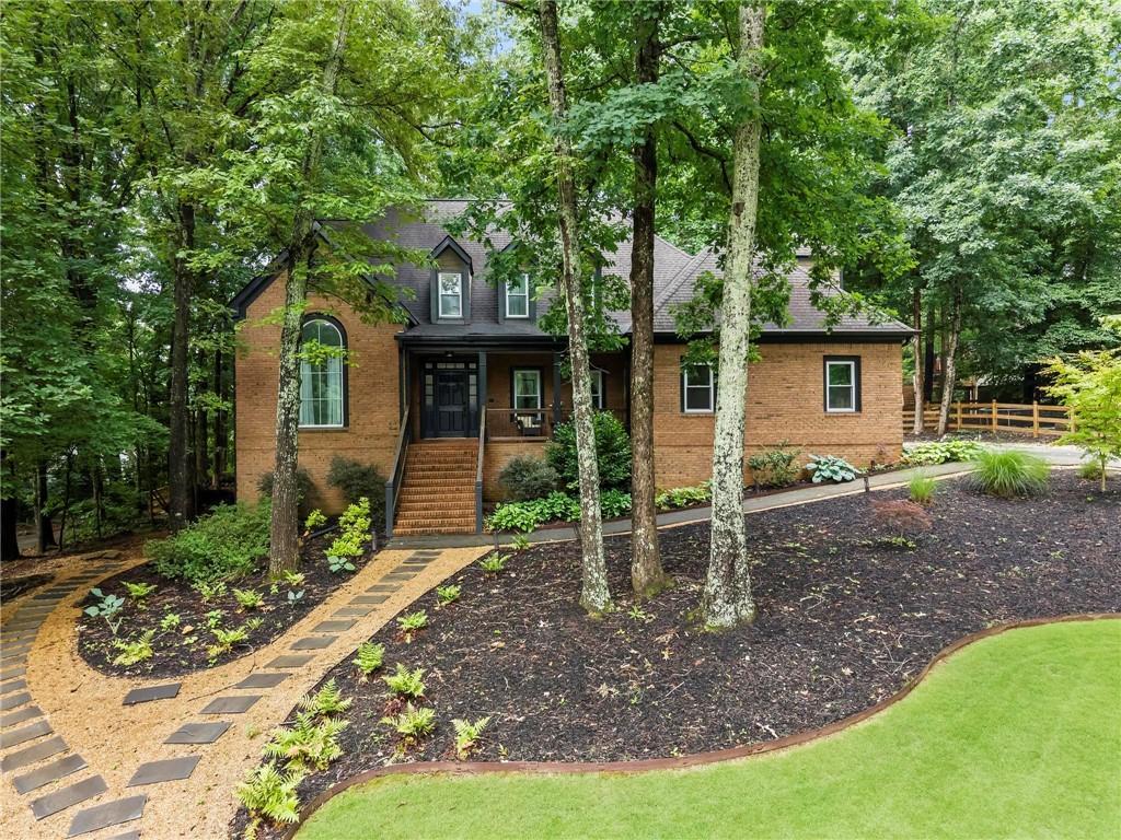 2598 Cricket Ct., Marietta, GA 30064
