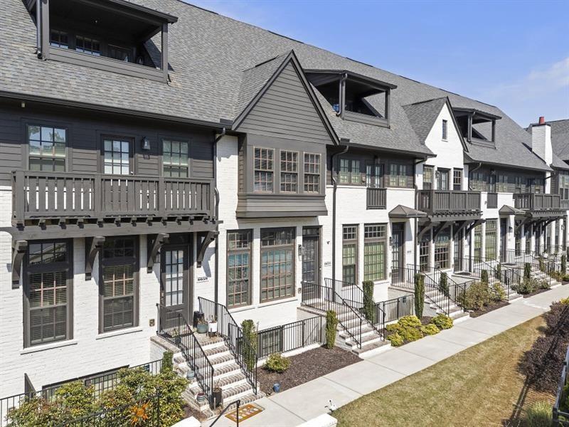 6654 Sterling Dr., Atlanta, GA 30328