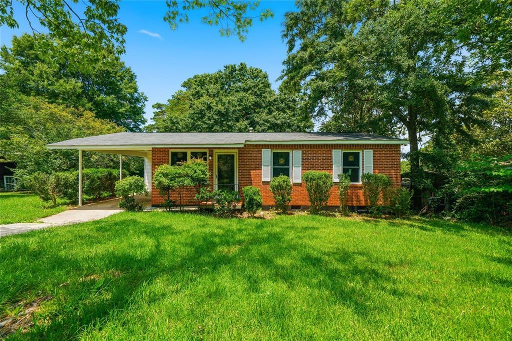 4913 Bartlett Rd., Forest Park, GA 30297
