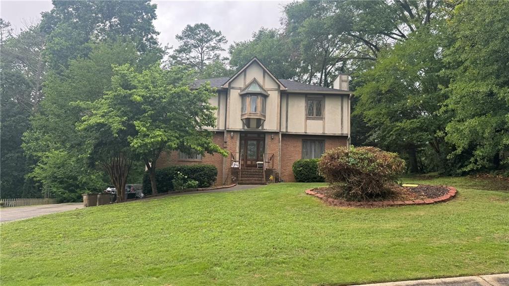 4291 Farmbrook Ln., Kennesaw, GA 30144