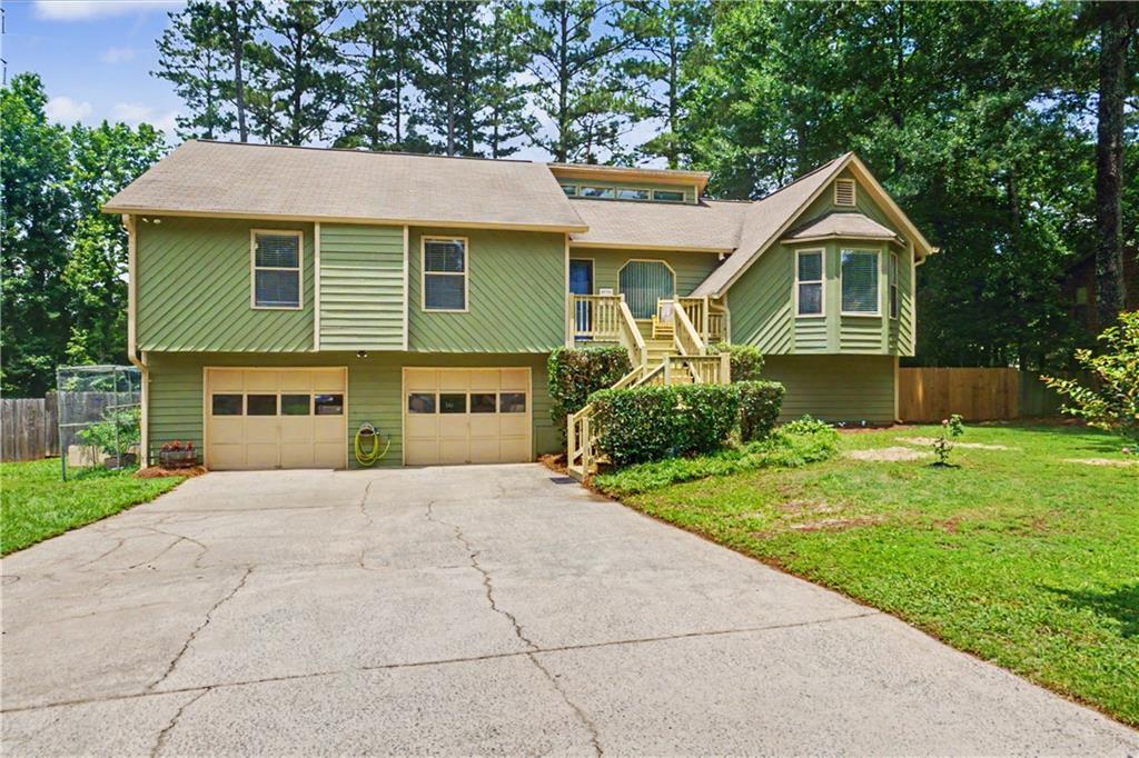2075 Arrowhead Tr., Marietta, GA 30062