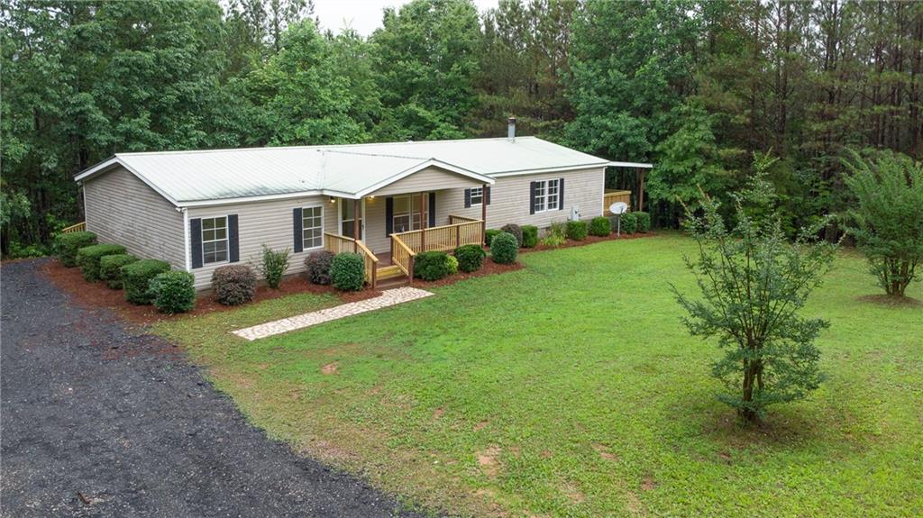 97 Waldrip Rd., Dawsonville, GA 30534