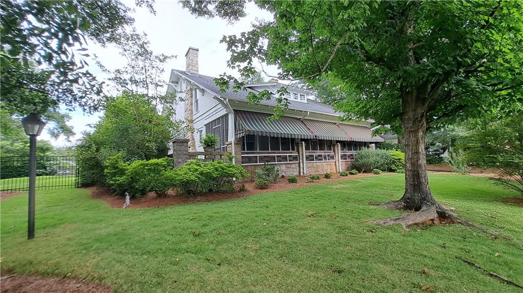 1025 Main St., Stone Mountain, GA 30083