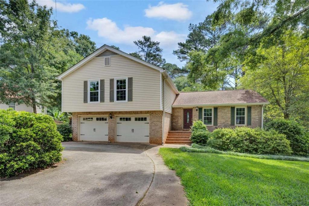 2416 Fieldstone Dr., Conyers, GA 30013