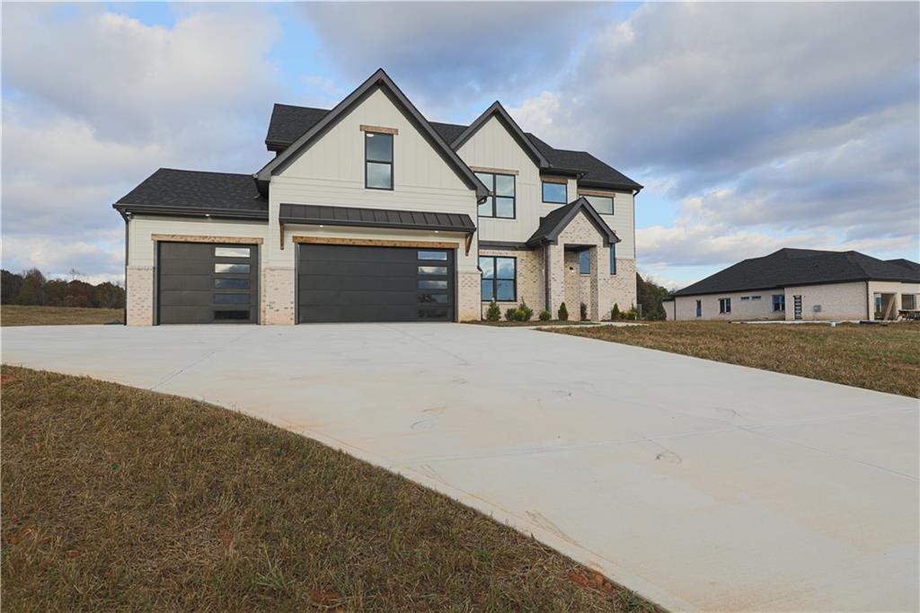 1341 Wheeler Creek Rd., Maysville, GA 30558