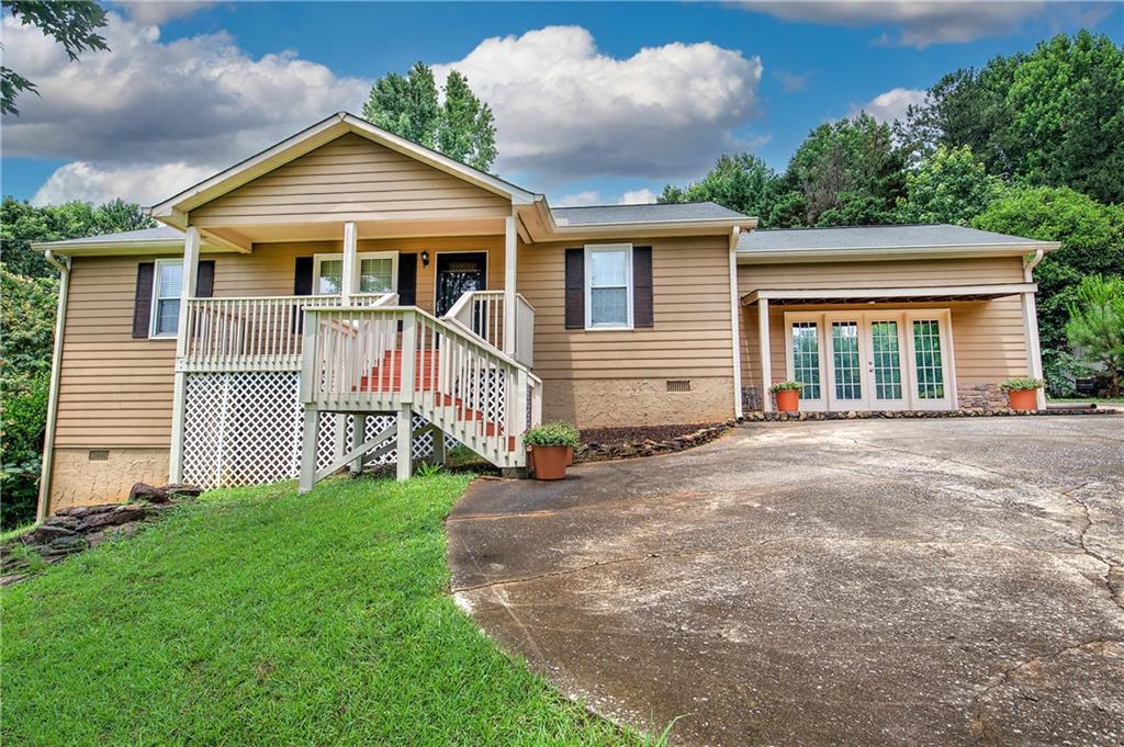 427 Jewell Cole Rd., Hiram, GA 30141