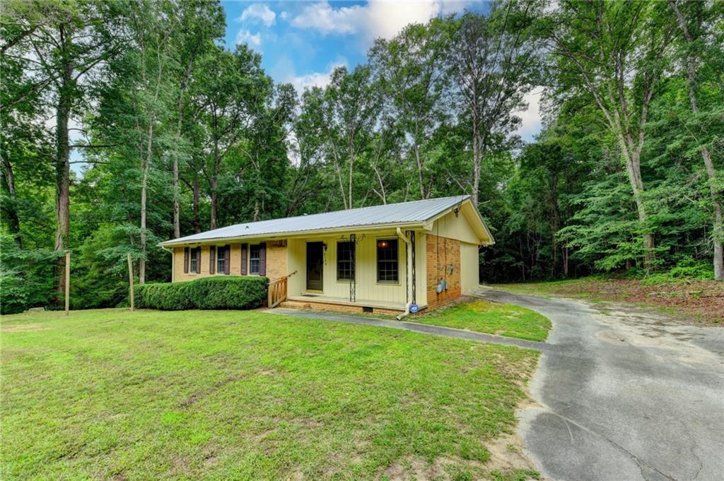 2140 Irwin Bridge Rd., Conyers, GA 30012