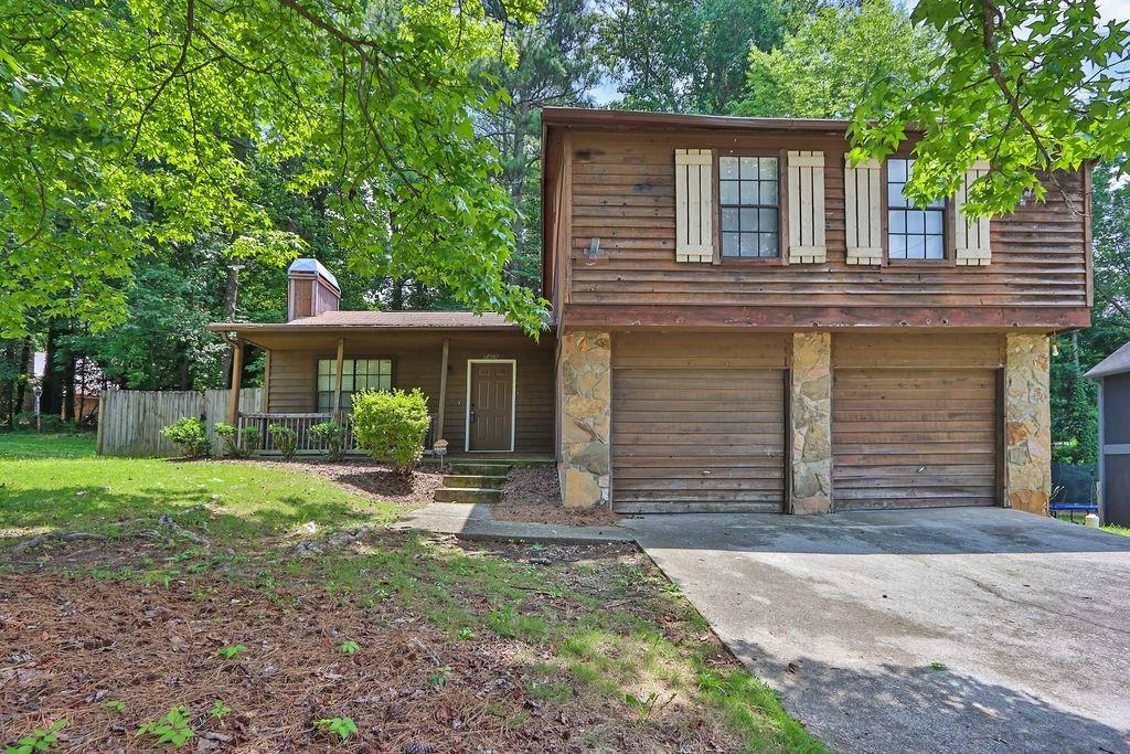 5409 Biffle Downs Rd., Stone Mountain, GA 30088