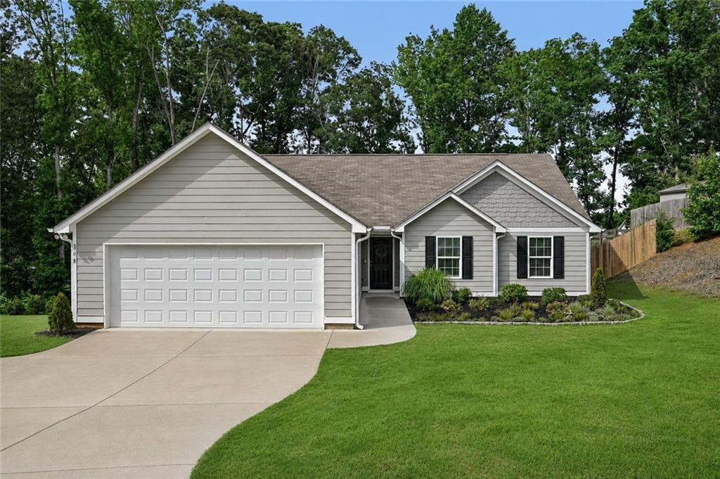308 Katie Ln., Commerce, GA 30529