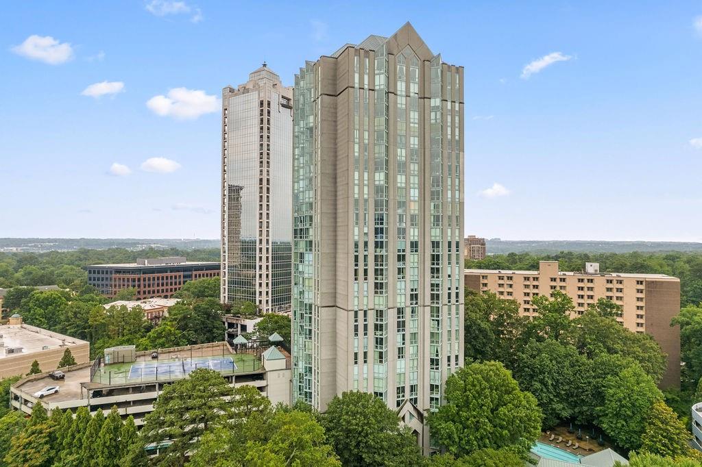 2870 Pharr Court South #203, Atlanta, GA 30305