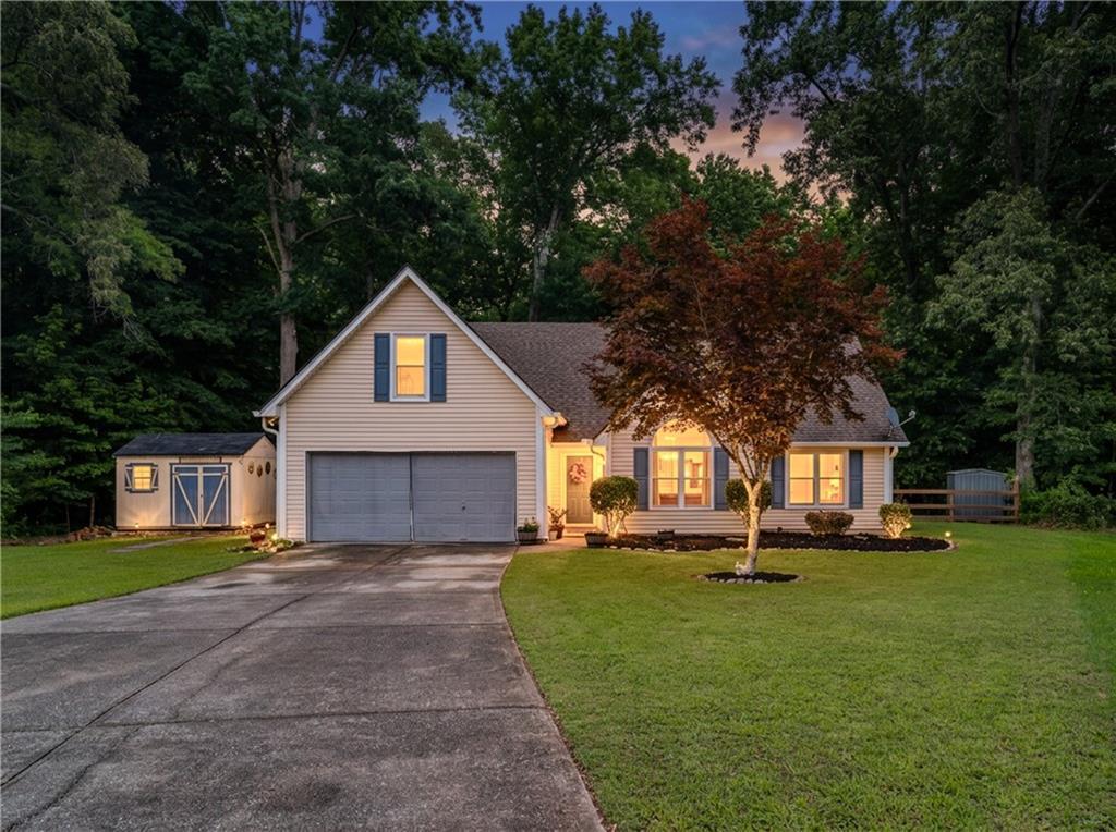 27 Otter Ln., Hoschton, GA 30548