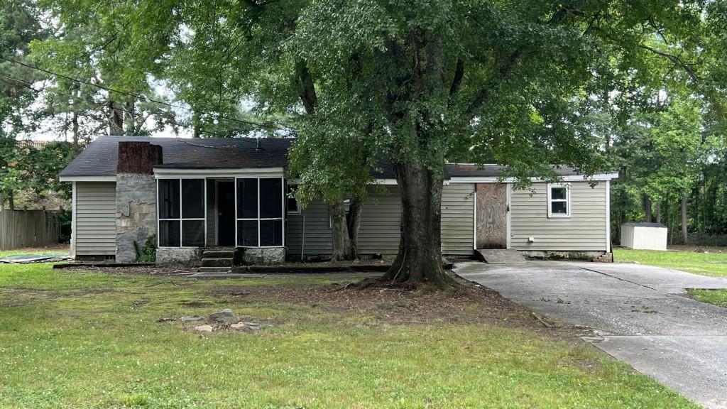3965 Pecan St., Loganville, GA 30052