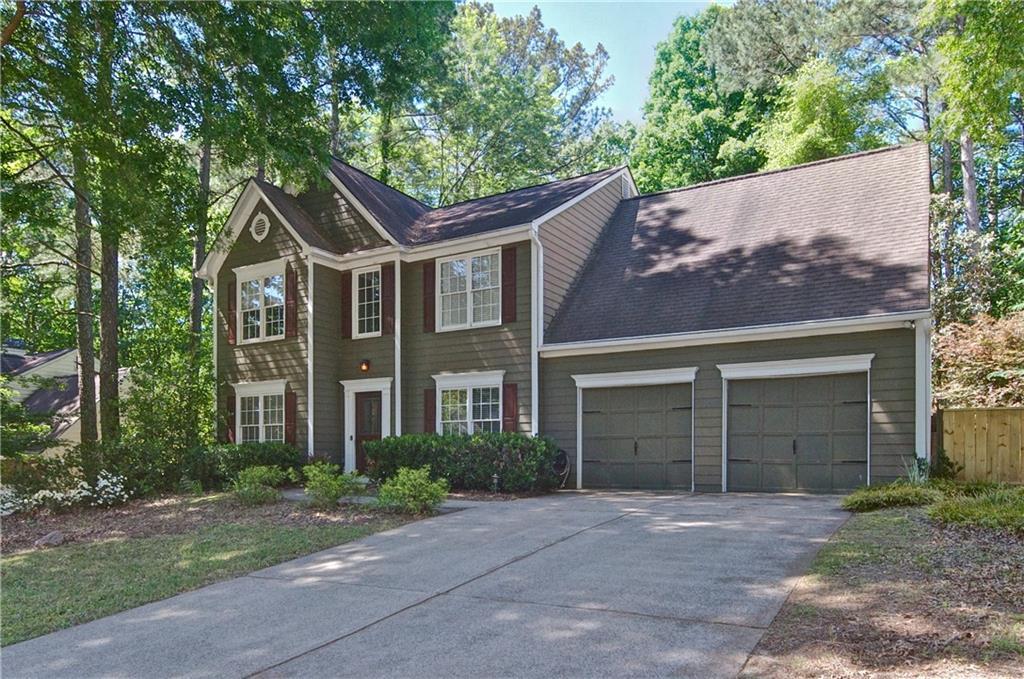8004 Huntcliff Rd., Woodstock, GA 30189