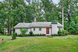 6321 Lakeview Dr., Buford, GA 30518