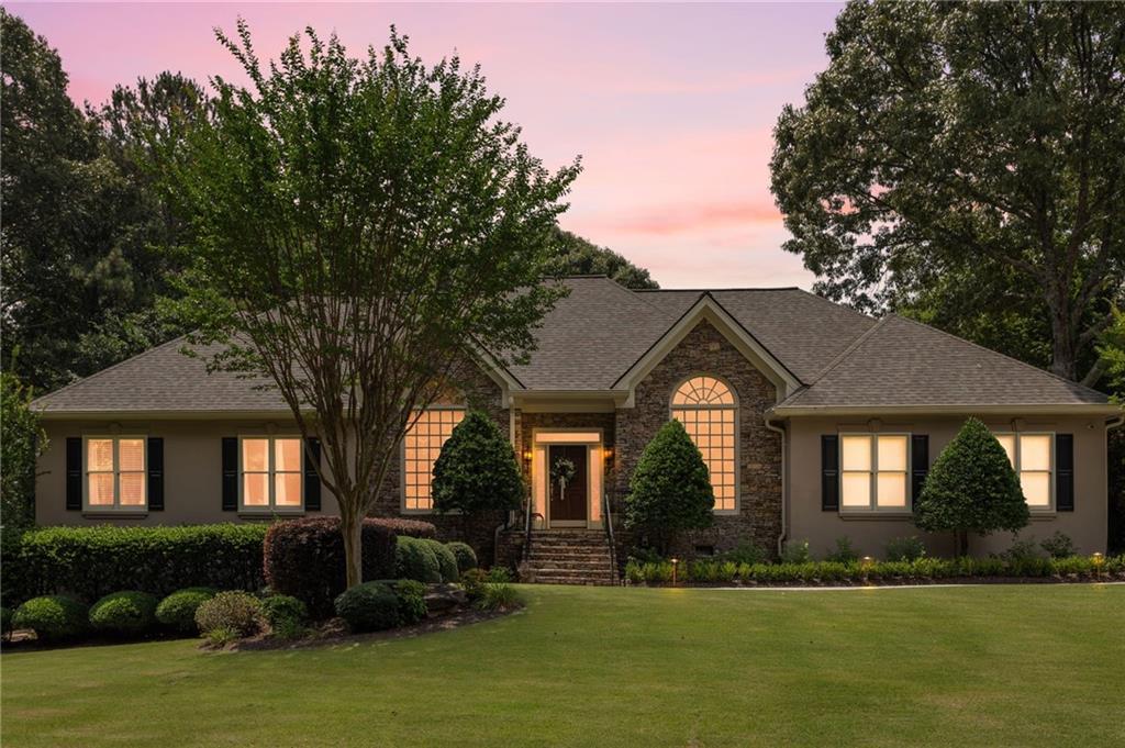 1540 Winding Creek Cir., Snellville, GA 30078