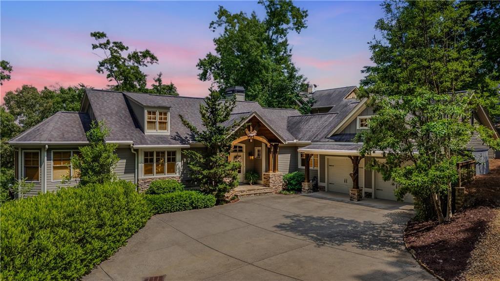401 Ridgewater Ln., Waleska, GA 30183