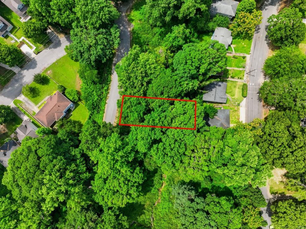 Spring Ln., Atlanta, GA 30314