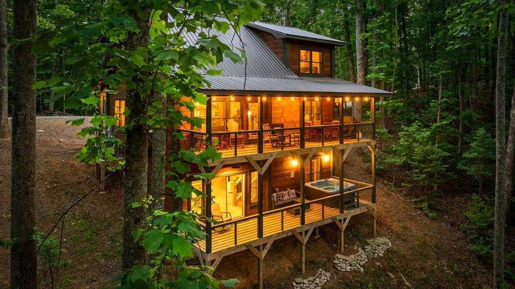 391 Little Bushy Head Rd., Blue Ridge, GA 30513