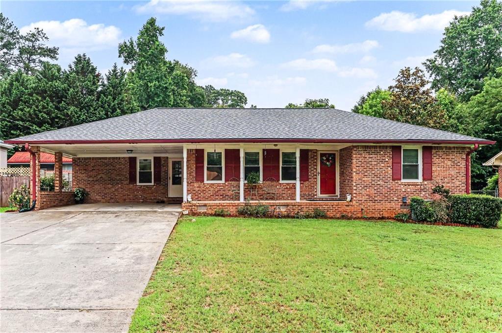 3418 Lake Dr., Lawrenceville, GA 30044