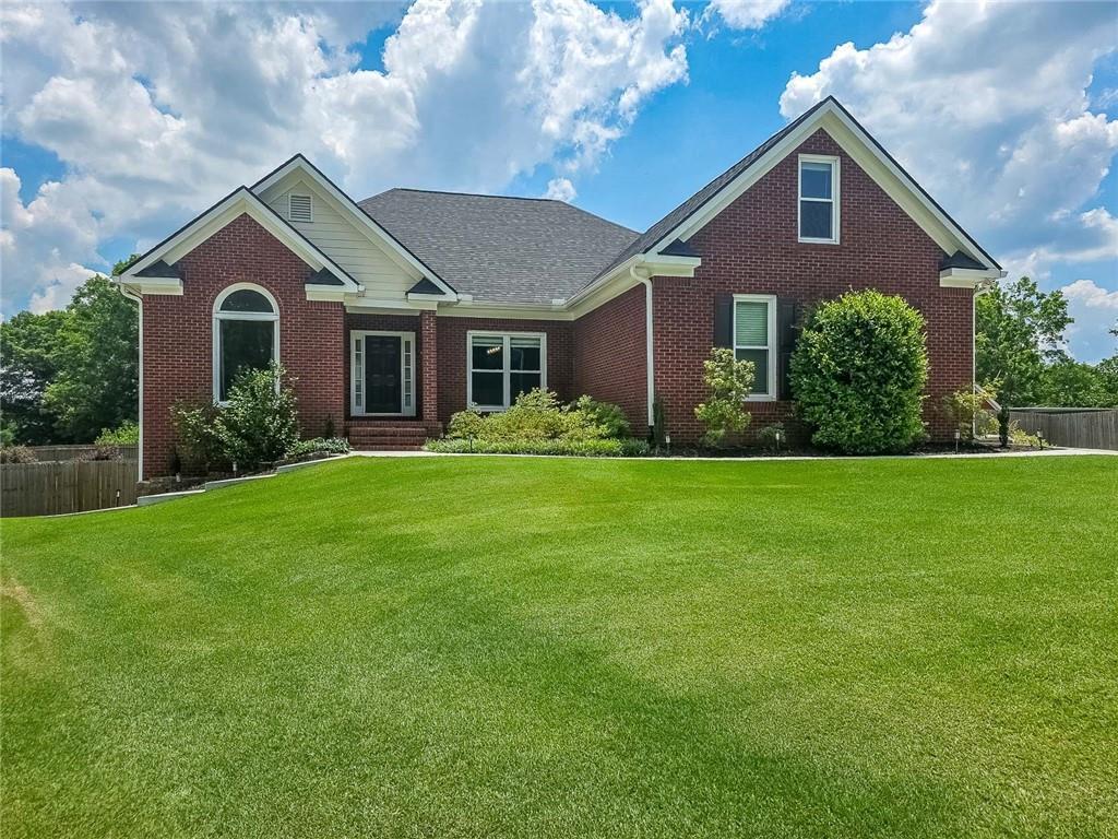 1475 Barrett Place Ln., Lawrenceville, GA 30043
