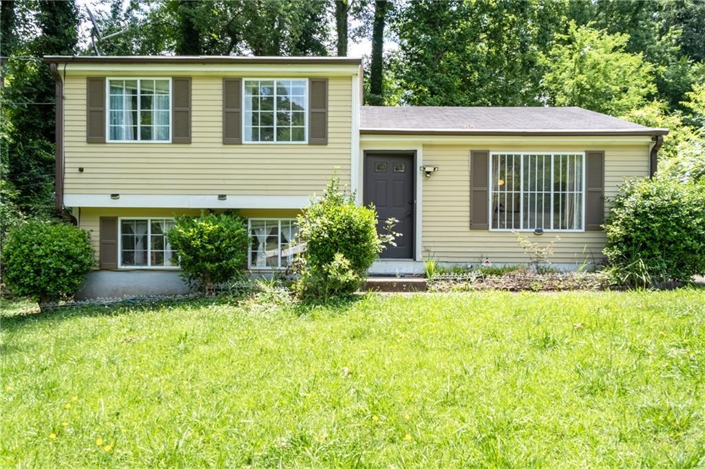 726 Lawndale Ct., Norcross, GA 30093