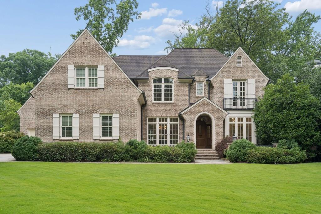 1740 Doncaster Dr., Atlanta, GA 30309