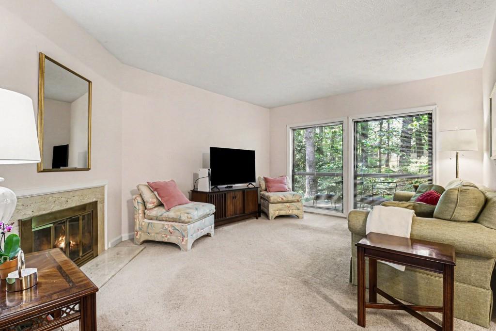 4862 Twin Lakes Tr., Atlanta, GA 30360