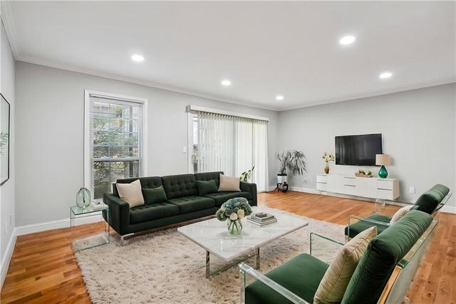 New Homes with Master Bedrooms on the 1st Floor in Sandy Springs: June 6th to June 12th