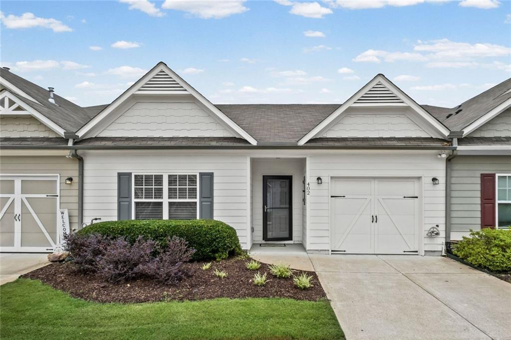 402 Rockview Dr., Canton, GA 30114