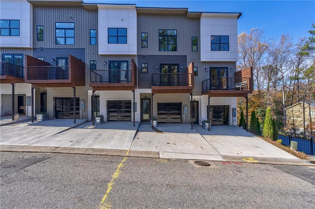 2323 Mason Dr. #D21, Atlanta, GA 30316