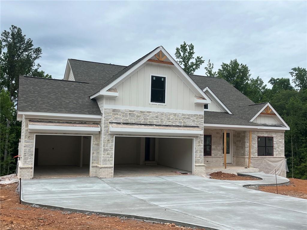 8255 Crooked Creek Dr., Cumming, GA 30028