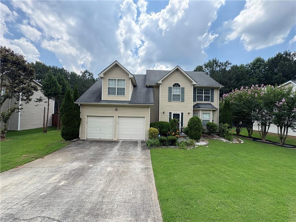 5220 Round Table Dr., Ellenwood, GA 30294