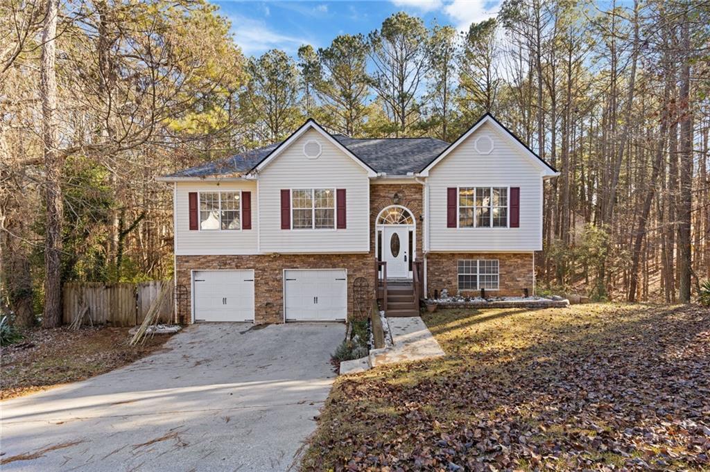 402 Eileen Cir., Canton, GA 30114