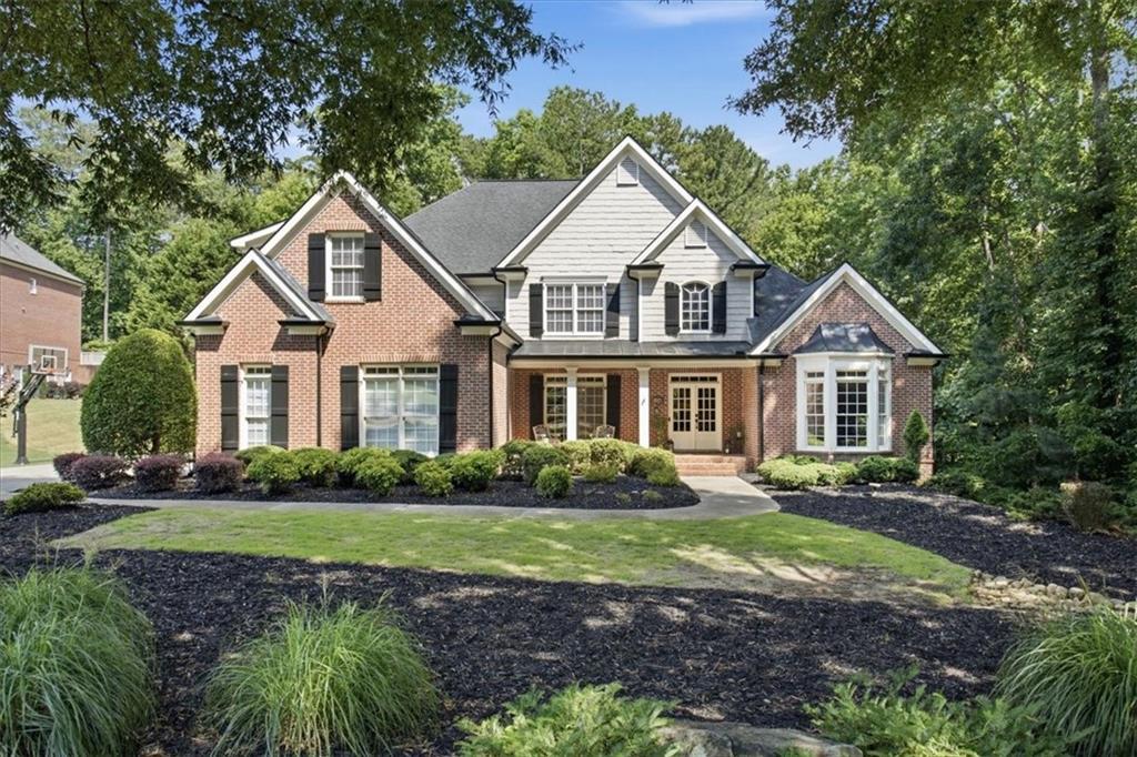 880 Colonial Ln., Milton, GA 30004